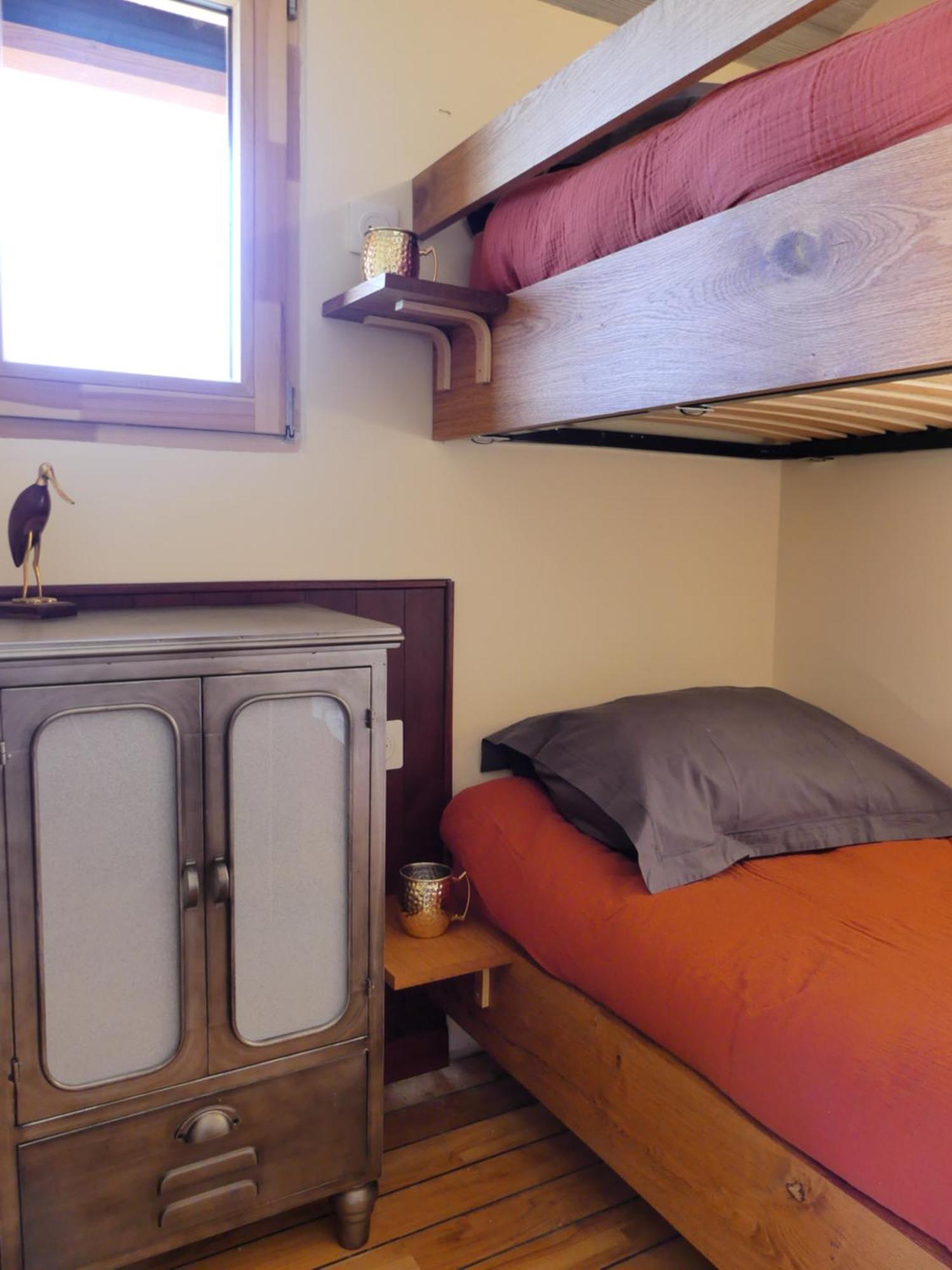 Domaine De La Clauzade Bed and Breakfast Saint-Germain-les-Vergnes Rum bild