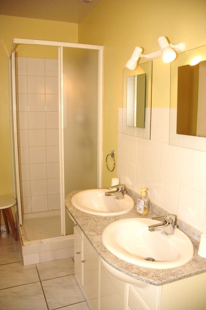 Domaine De La Clauzade Bed and Breakfast Saint-Germain-les-Vergnes Exteriör bild