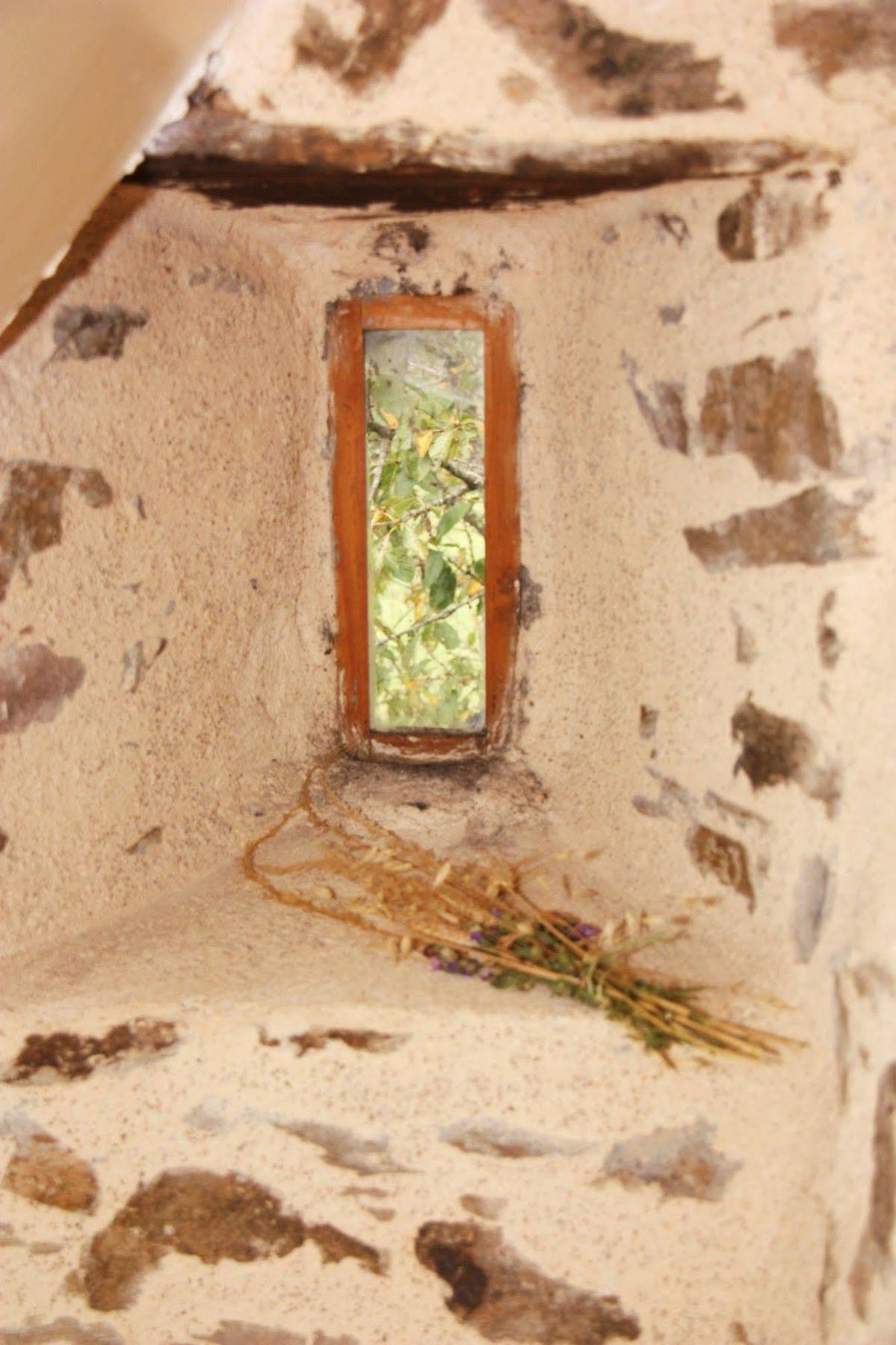Domaine De La Clauzade Bed and Breakfast Saint-Germain-les-Vergnes Exteriör bild